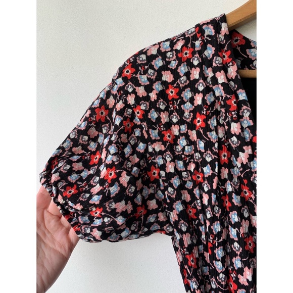 Guess | black and flower print jumper/ romper - Picture 10 of 16